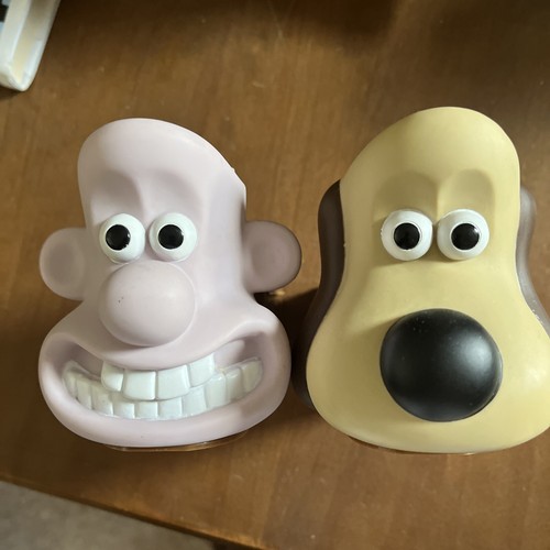 Wallace and gromit - wallace,
