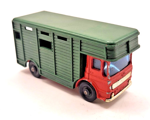 Matchbox series 17 leyland - no.,