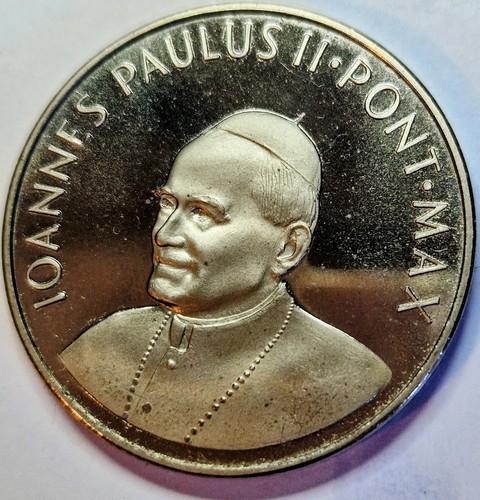 1982 commemorative medal - gb,