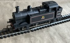 Triang Hornby R052 3F Jinty 0-6-0T Steam Loco in BR Black No. 47606