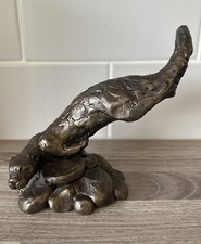 Frith Sculpture Otter -