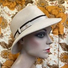 Vintage Fedora Hat Beige Brown