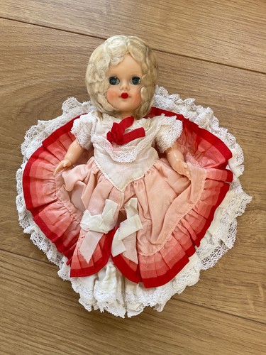 Vintage pedigree character - vintage,