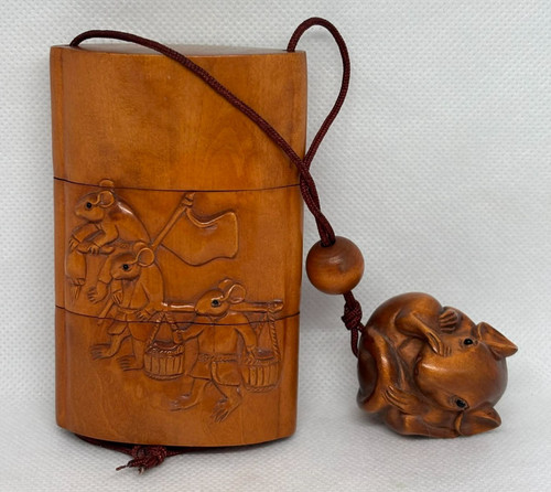 Japanese wooden inrō with - inrō,