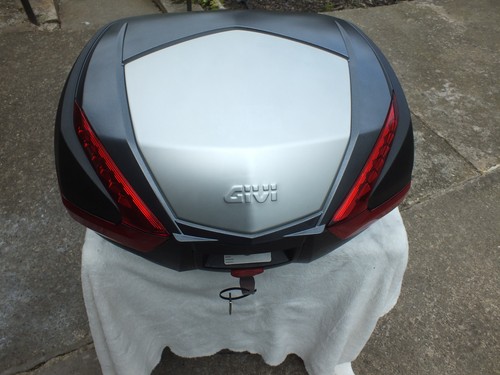 Givi v47 top box grey - givi,