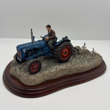 Border Fine Arts Ridging Up