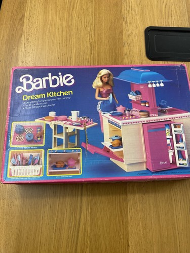 Vintage barbie dream kitchen - vintage,