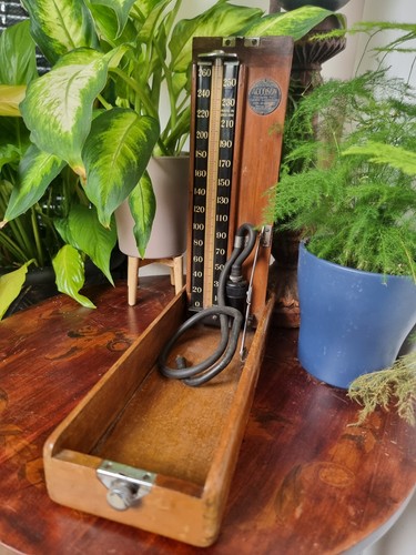 Vintage medical pressure cuff - vintage,
