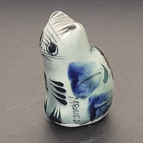 Small mini tonala pottery cat - tonala,