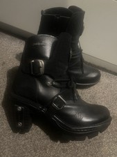 🔥NEW ROCK🔥Buckle Heeled Boots Goth Size 7.5 / 41