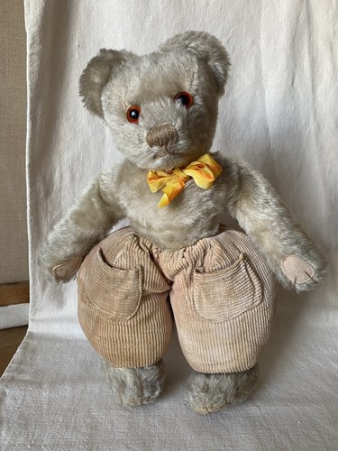 Antique 1930s teddy bear - , by