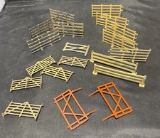 Vintage Toy Farm Metal Fencing