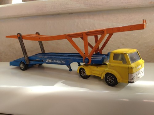 Corgi juniors whizzwheels ford - whizzwheels,