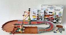 K’NEX Mario Kart Wii - Mario and Luigi Starting Line Building Set