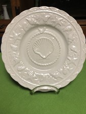 Bordallo Pinheiro Seashell Plate 9 1/2” Raised Pattern Portugal Gorgeous!