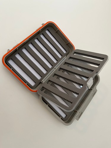 Medium waterproof fly box - waterproof,