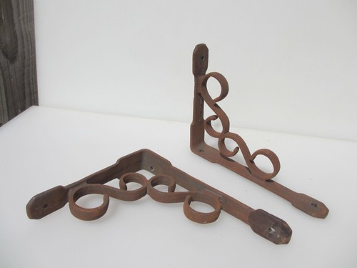 Iron cistern shelf - iron, brackets