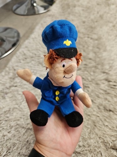 Postman pat finger puppet - finger,