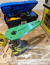 RYOBI ROUTER 18V CIRCLE JIG