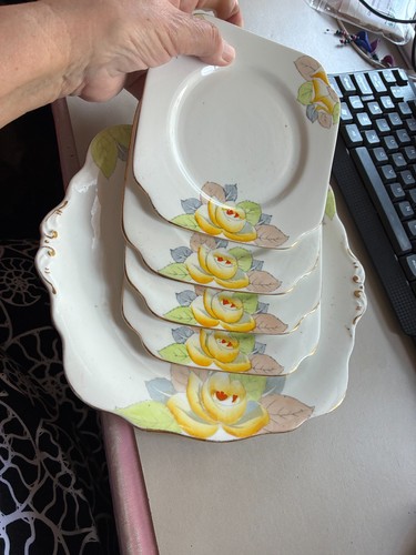 Vintage art deco bell china - art,