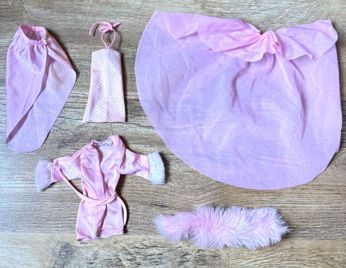 Vintage 80s barbie clothes - vintage,