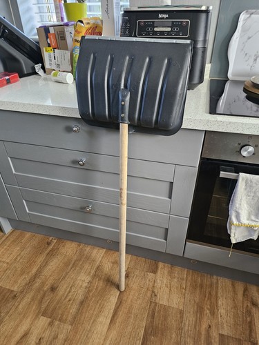 25x snow shovels spade - snow,