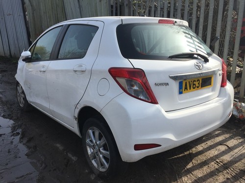 Toyota yaris vvt i - yaris, petrol