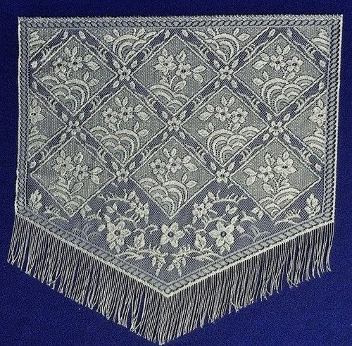 Heritage lace place mats - mats, 20"