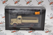 THE CAST " MERCEDES BENZ L