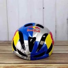 Red Bull Helmet Bicycle Ultra Light Male and Female Cycling Headpiece L/56-61Cm