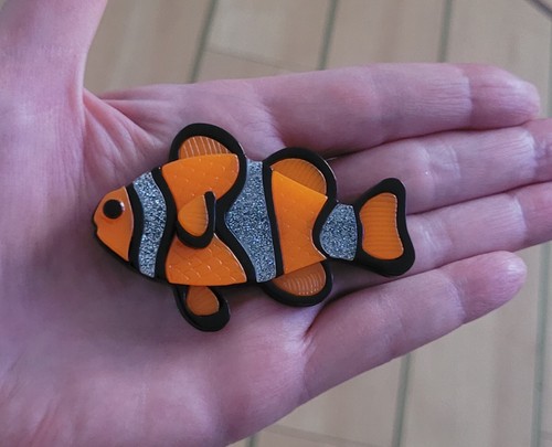 Acrylic clown fish brooch