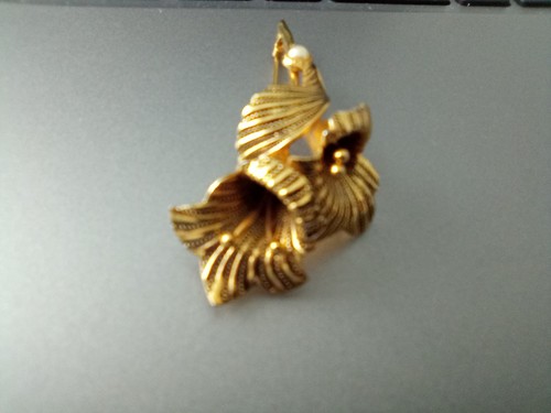 Brooch pin vintage lapel - pin,