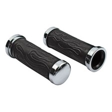 Black/Chrome Flame Grips: Kawasaki VN800/VN900 Custom/Classic/Drifter: M536926