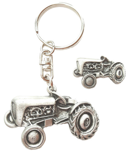 Vintage tractor keyring - vintage,