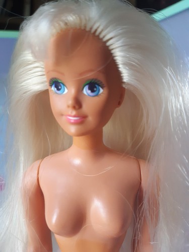 Vintage hasbro sindy - ,