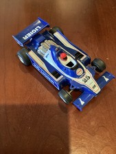 RARE -VINTAGE SCALEXTRIC LIGIER 25 -JS11 - C137 CAR-WORKING