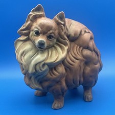 VINTAGE ARTIST SIGNED REALISTIC FIGURINE OF A POMERANIAN DOG