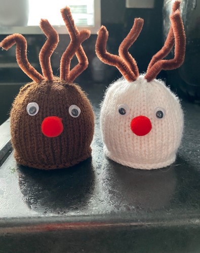 Hand knitter terrys chocolate - hand,