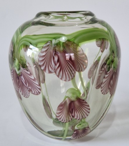Vintage heavy studio art - art, glass