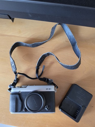 Fujifilm fuji camera body - x-e1,