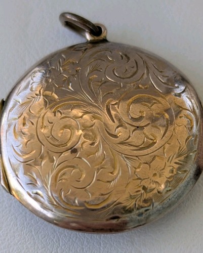 Vintage round 9ct - back, &