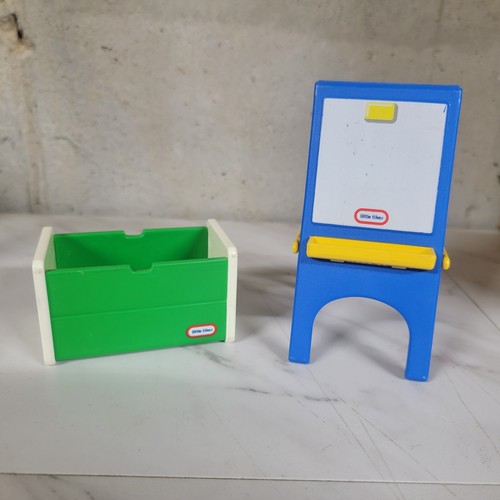 Vintage little tikes dollhouse - little,