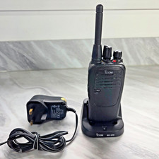 x1 ICOM UHF Analogue Radio