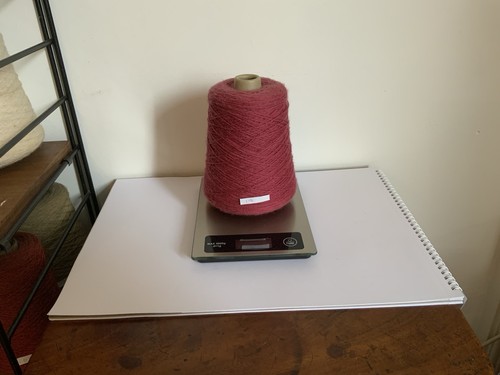 Red pink ply shetland yarn - pink,