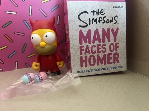 Kidrobot simpsons many faces - many,