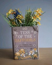 BOOK SHAPED CERAMIC FLOWER VASE Quirky Design "Tess Of The Daffodils" 18cm  NEW