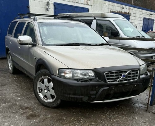 Breaking 2002 volvo xc70 4 - 2002, 2.4