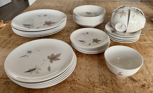 Royal doulton tumbling leaves - royal,