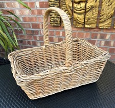 Quality Vintage Large Woven Wicker Market Basket Brown 21x14x8” Handle H18” Vgc