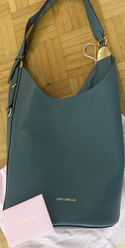 Coccinelle fauve leather shark - coccinelle,
